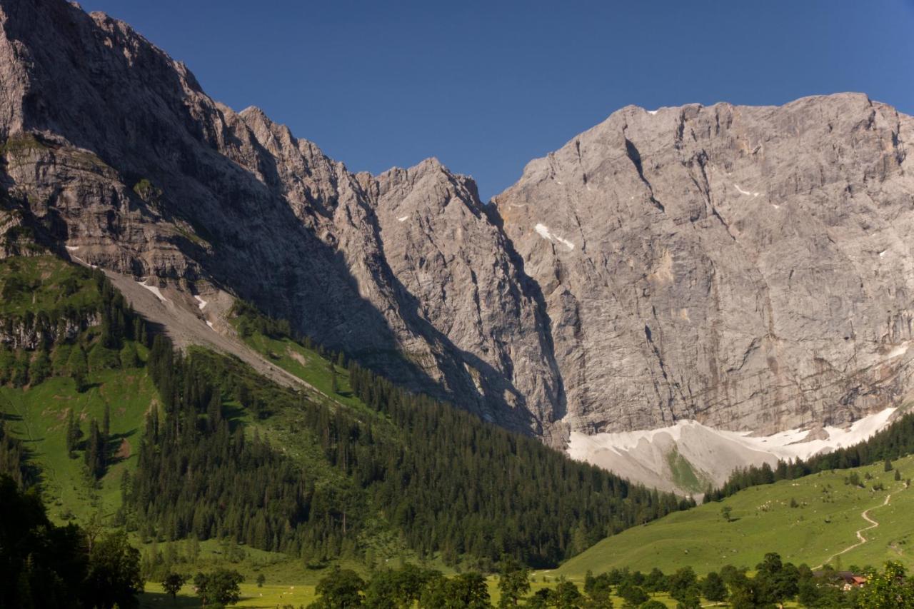 Alpengasthof&Alpencafé Eng Hinterriss Esterno foto